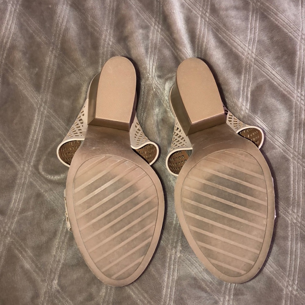 Heel - Picture 6 of 6